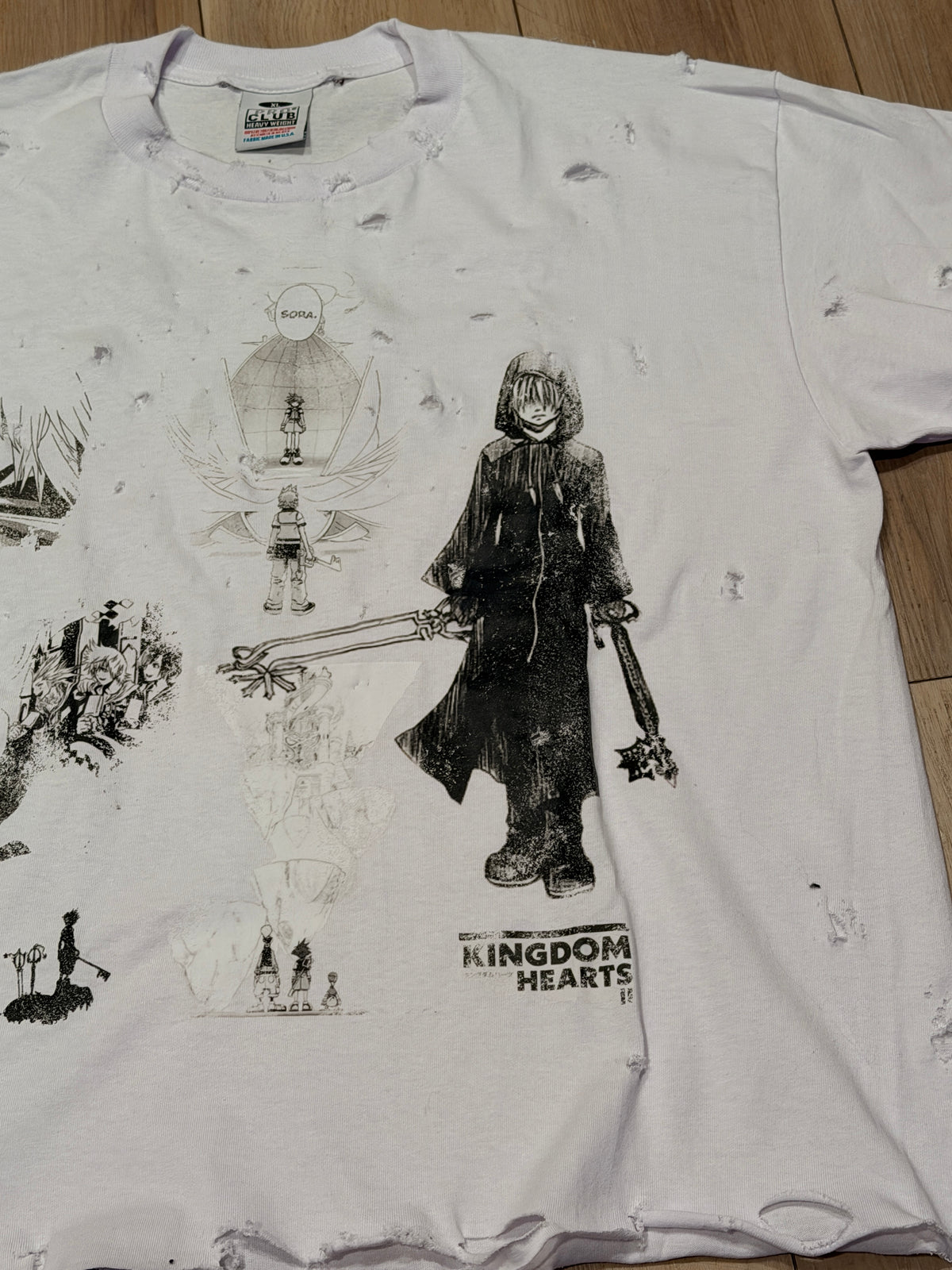 a. Kingdom Hearts 2 tee - custom distressed